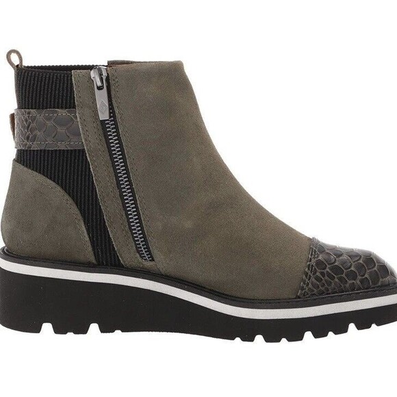 DONALD PLINER Women's Tinsley Olive Wedge Ankle Boots 9.5 New - Picture 4 of 9